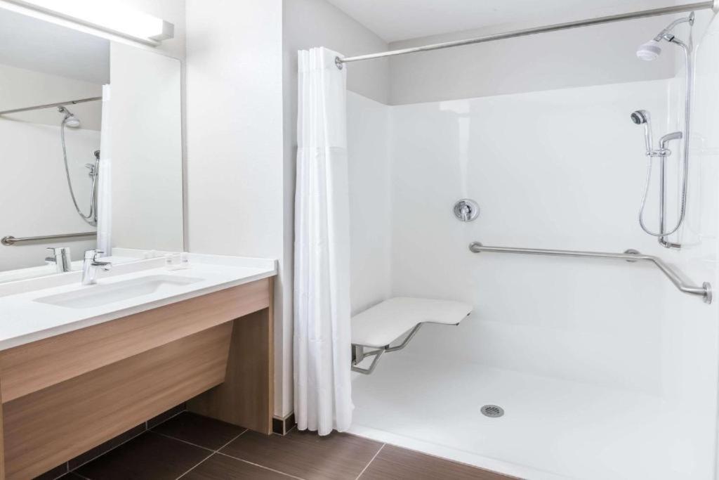 Microtel Inn & Suites By Wyndham Gambrills Odenton Dış mekan fotoğraf